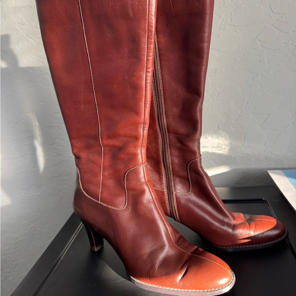 Vintage Anne Klein brown boots!